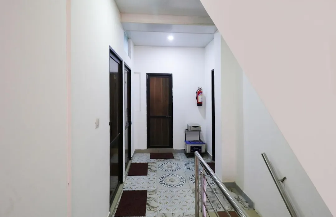 Hotel O King Villa'S-1